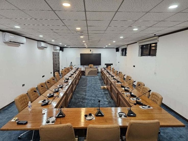جدار LED على مسرح فعالية كبرى